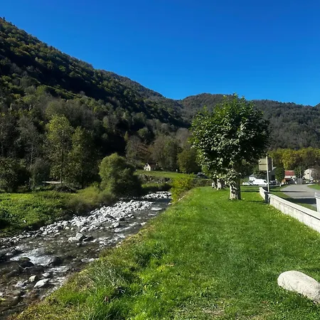 Apartment 2 Aux Volets Bleus *