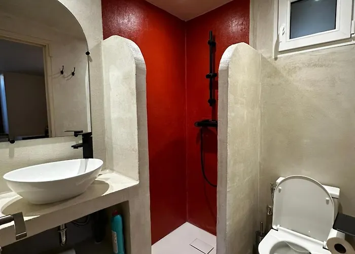 2 Aux Volets Bleus *