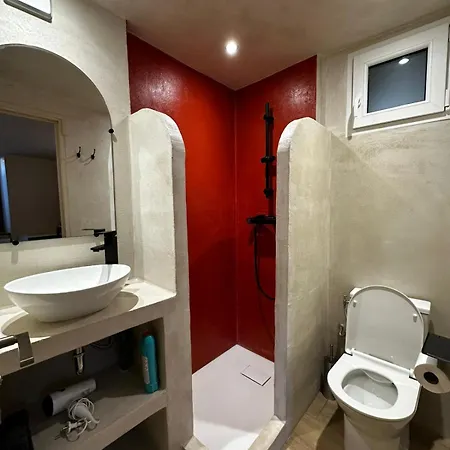 2 Aux Volets Bleus *